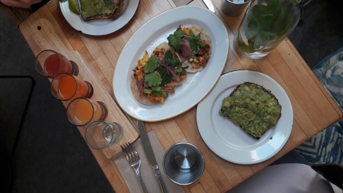 Los Angeles California Avocado Guacamole